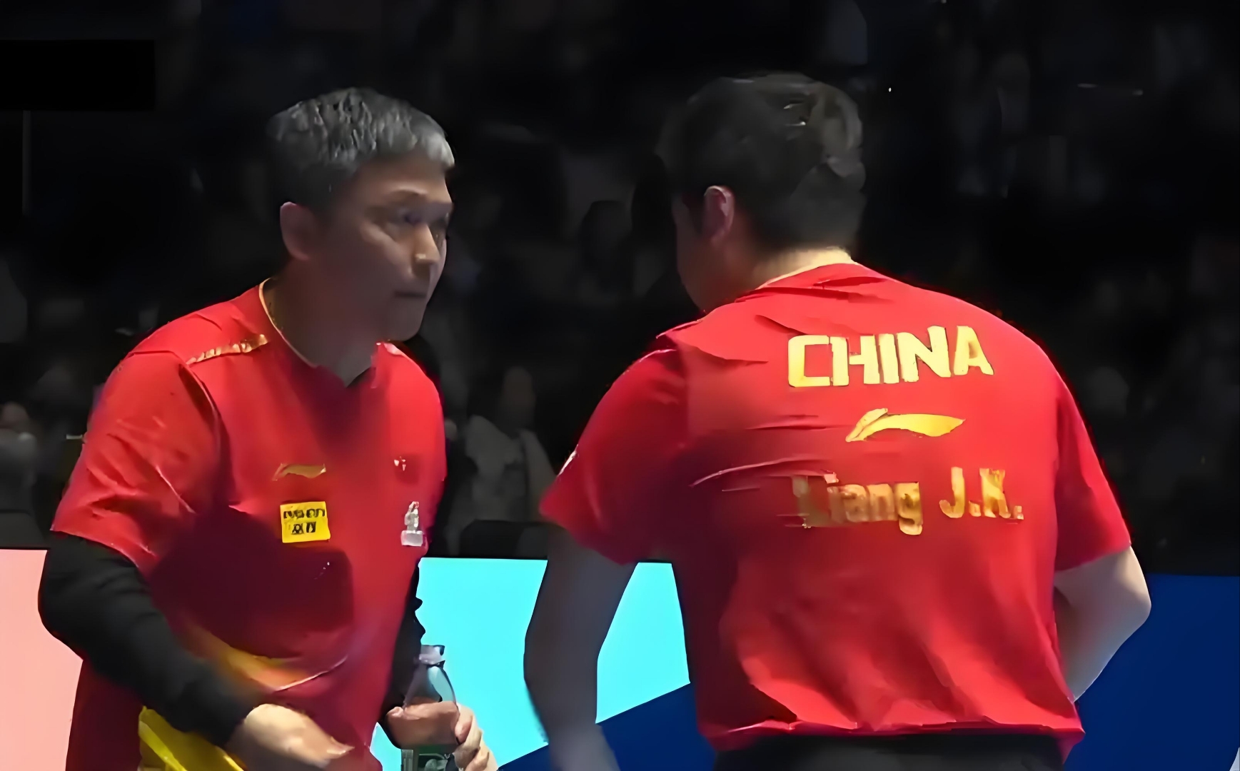 中国队绝杀英格兰队，张本智和关键制胜